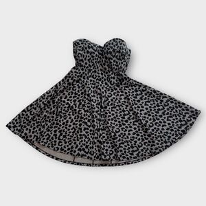 Victoria's Secret Women's Grey and Black Dress. Size 38C